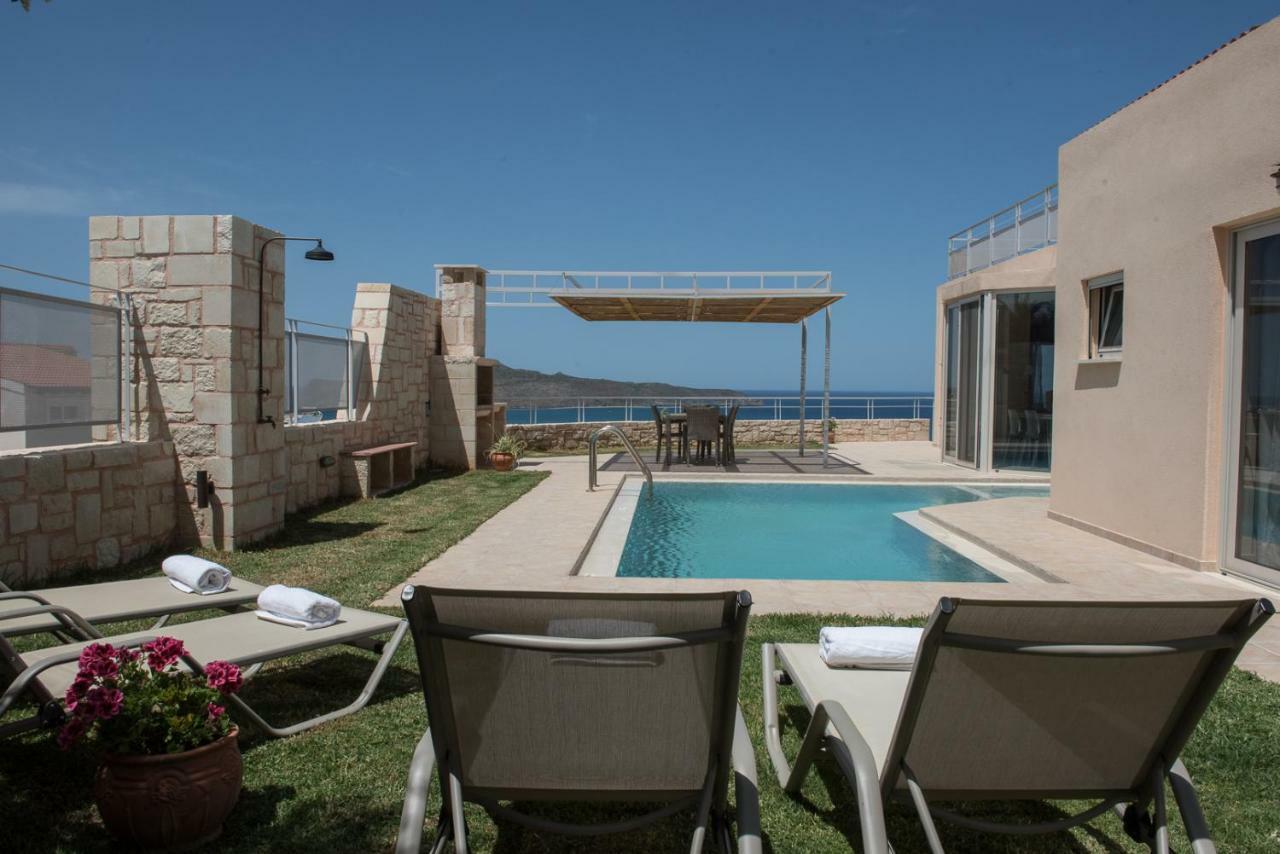 Pantanassa Villa Thalia Agia Marina  Bagian luar foto